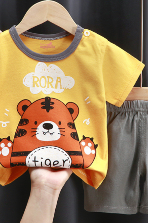 RORA TIGER T-shirt & Short Suit